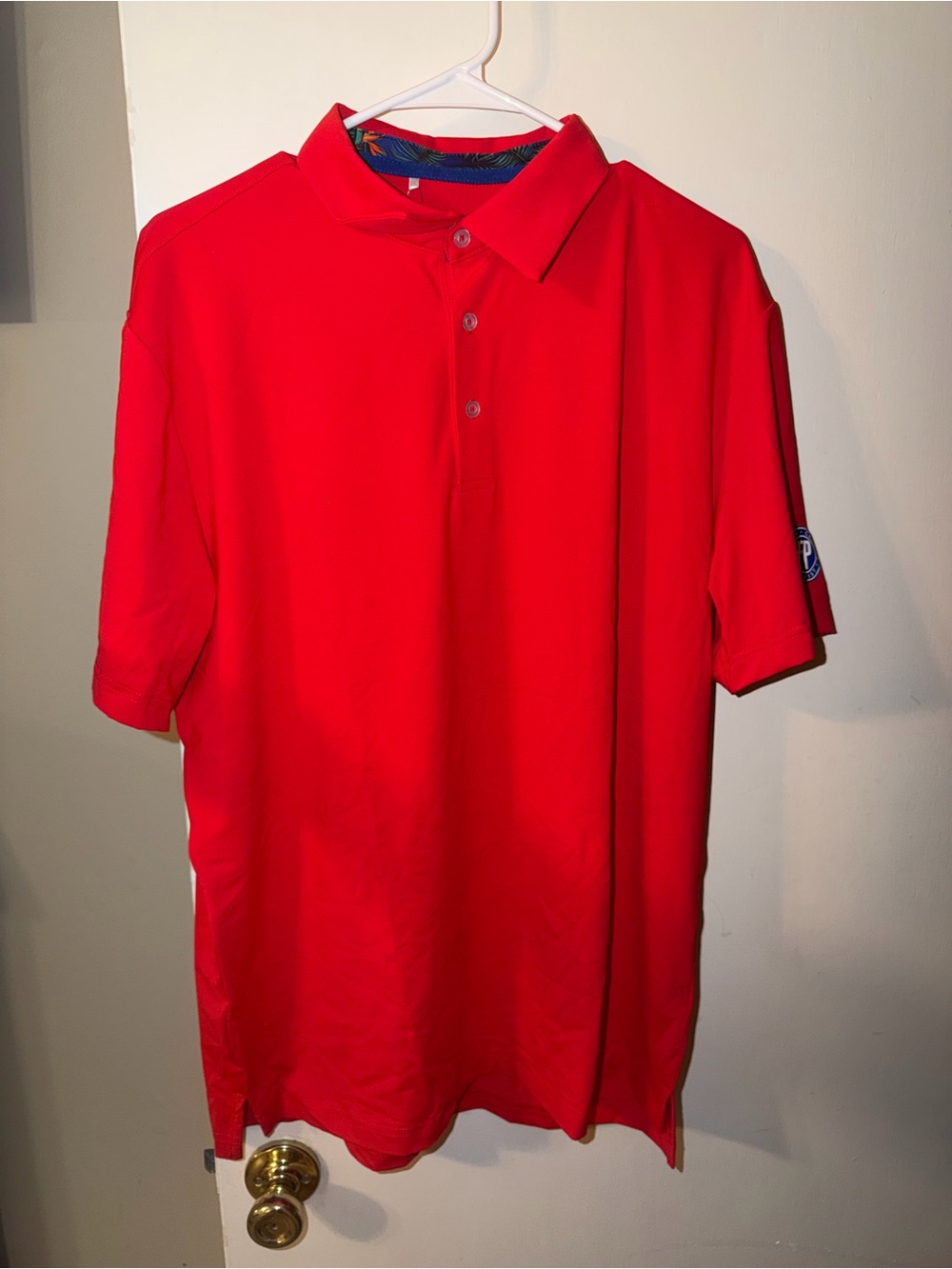 Men's Red Short-Sleeve Polo - Classic Performance Style